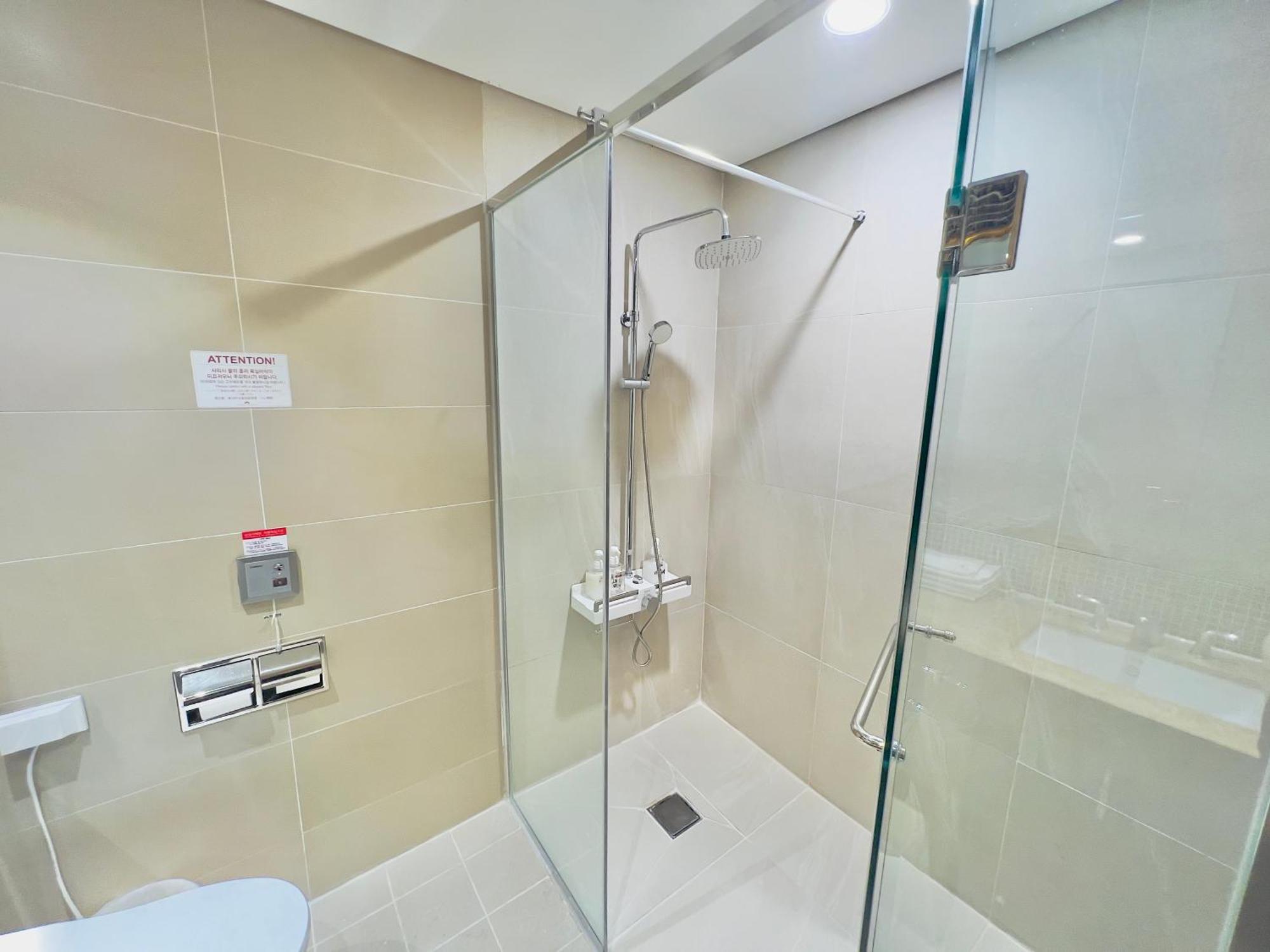 Busan Centurn Victoria Hotel מראה חיצוני תמונה